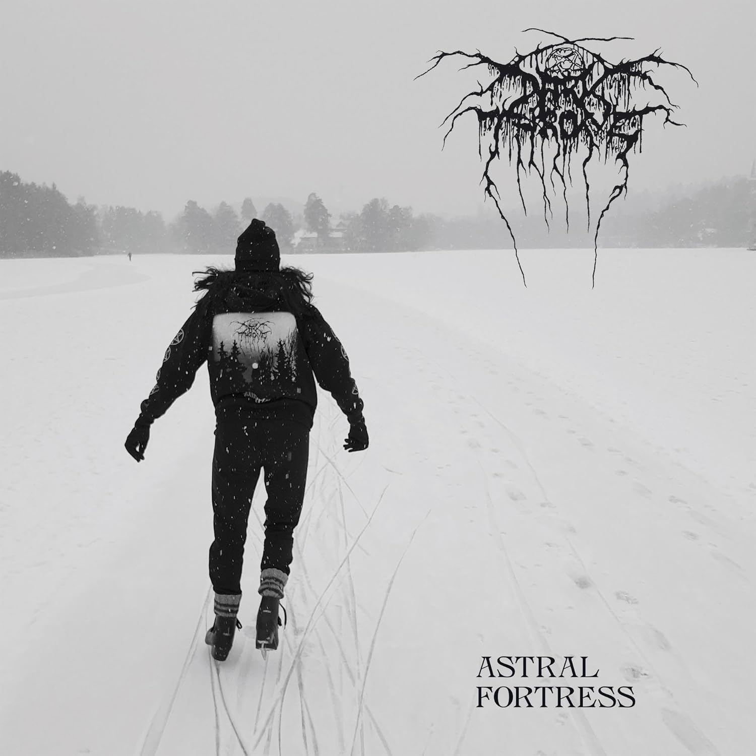 Astral Fortress por Darkthrone — capa do álbum