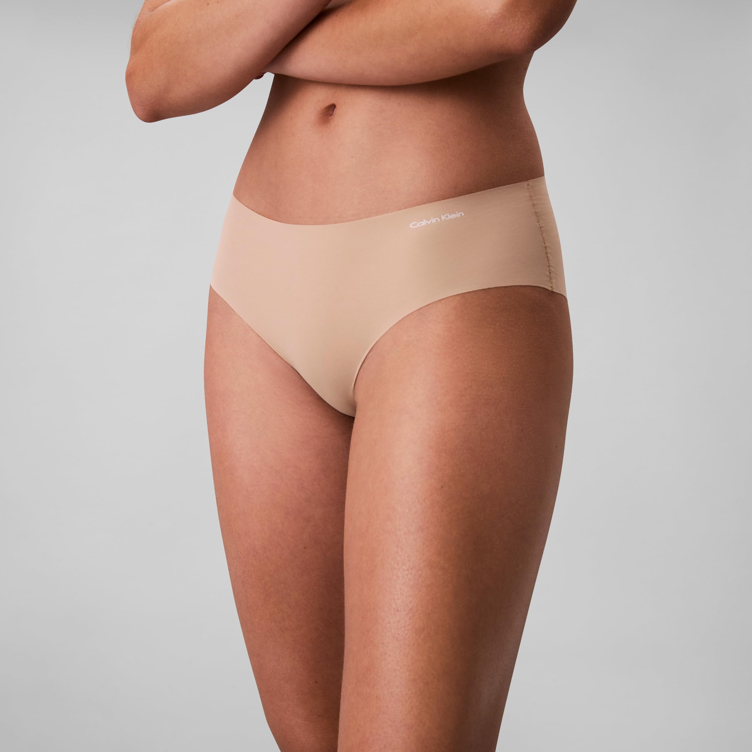 Calvin Klein Invisibles Hipster damskie majtki wielopakowe, jasny karmelowy 5, mały, Jasny karmel 5, S