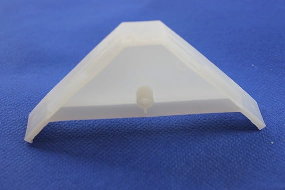 Berta 20-Pack, 90 Degree Cabinet Triangle Bracket, Plastic White Corner Support Braces