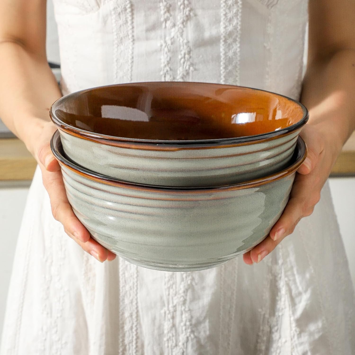 Serving Bowls, 60oz Deep Ceramic Mixing Bowls for Salad Pasta Soup Pho Popcorn, 8.4In Large Bowl Set of 2 for Baking Cooking Kitchen Party Dinner, Microwave and Dishwasher Safe, Brown