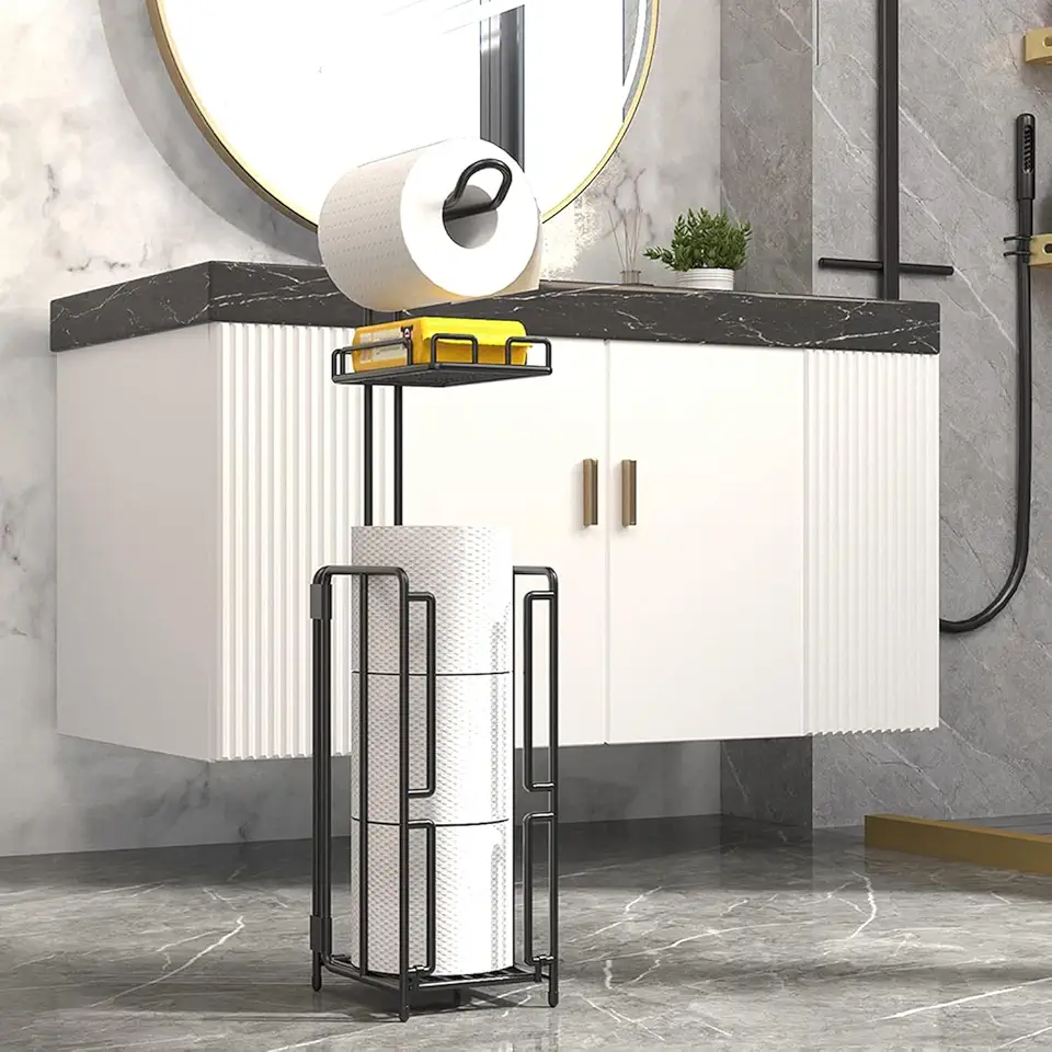 Suporte Porta Papel Higiênico de Chão, Suporte com Armazenamento para 3 Rolos de Reserva e Bandeja Metálica para Toalhetes Umidecidos, Cor Preta