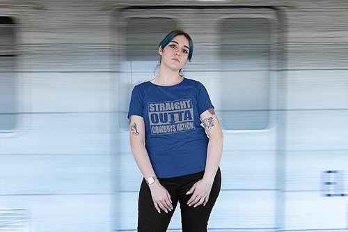 Vista 3 de Expression Tees Straight Outta Cowboys Nation Racerback Tank Top para Mujer