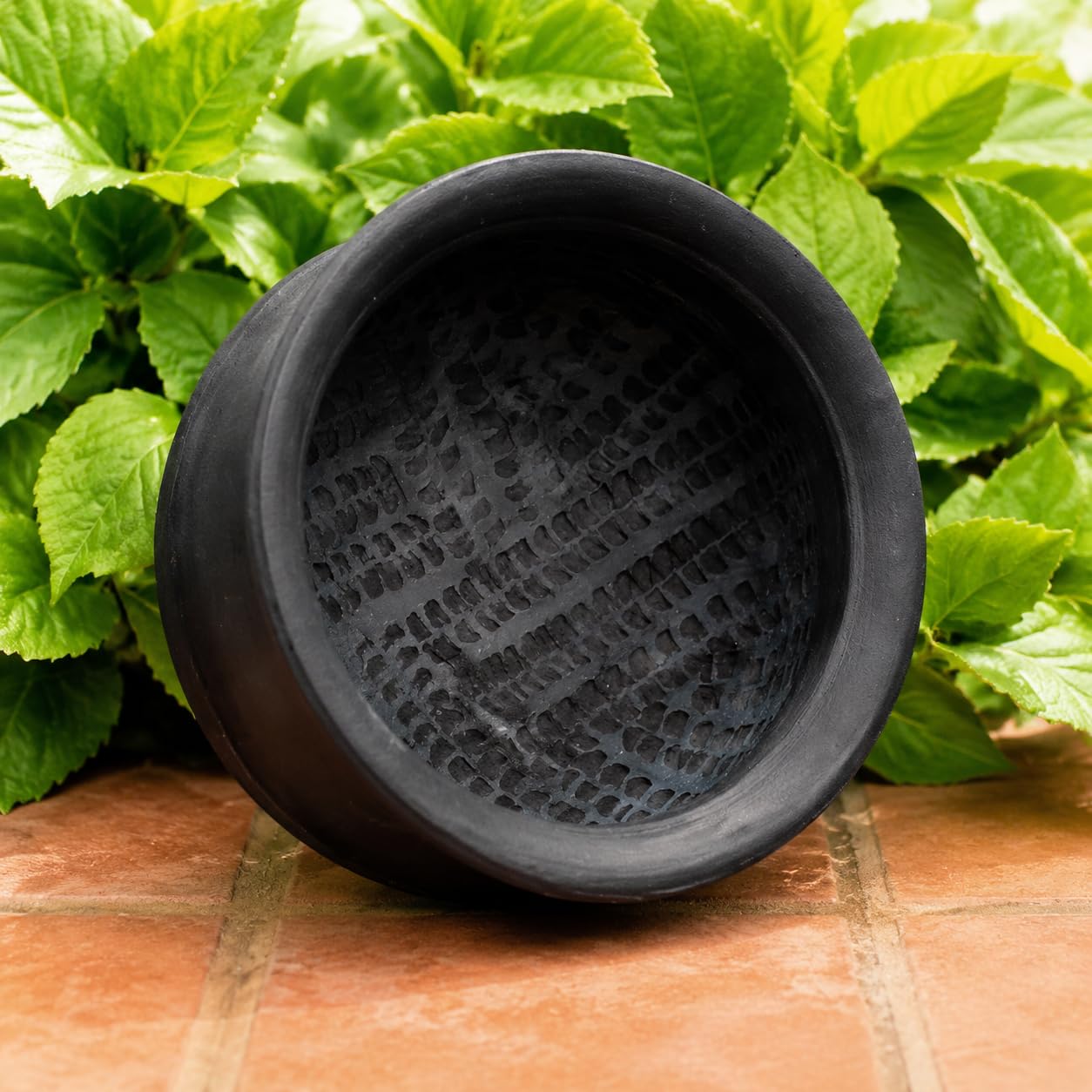 KUYAVAN Pottery Handmade Black Keerai Pot & Wooden Mathu Combo 2.5 L | Natural Earthen Clay Pot for Keerai Kadaiyal, Curry & Village Style Cooking | Eco-Friendly Traditional Cookware-picture-20