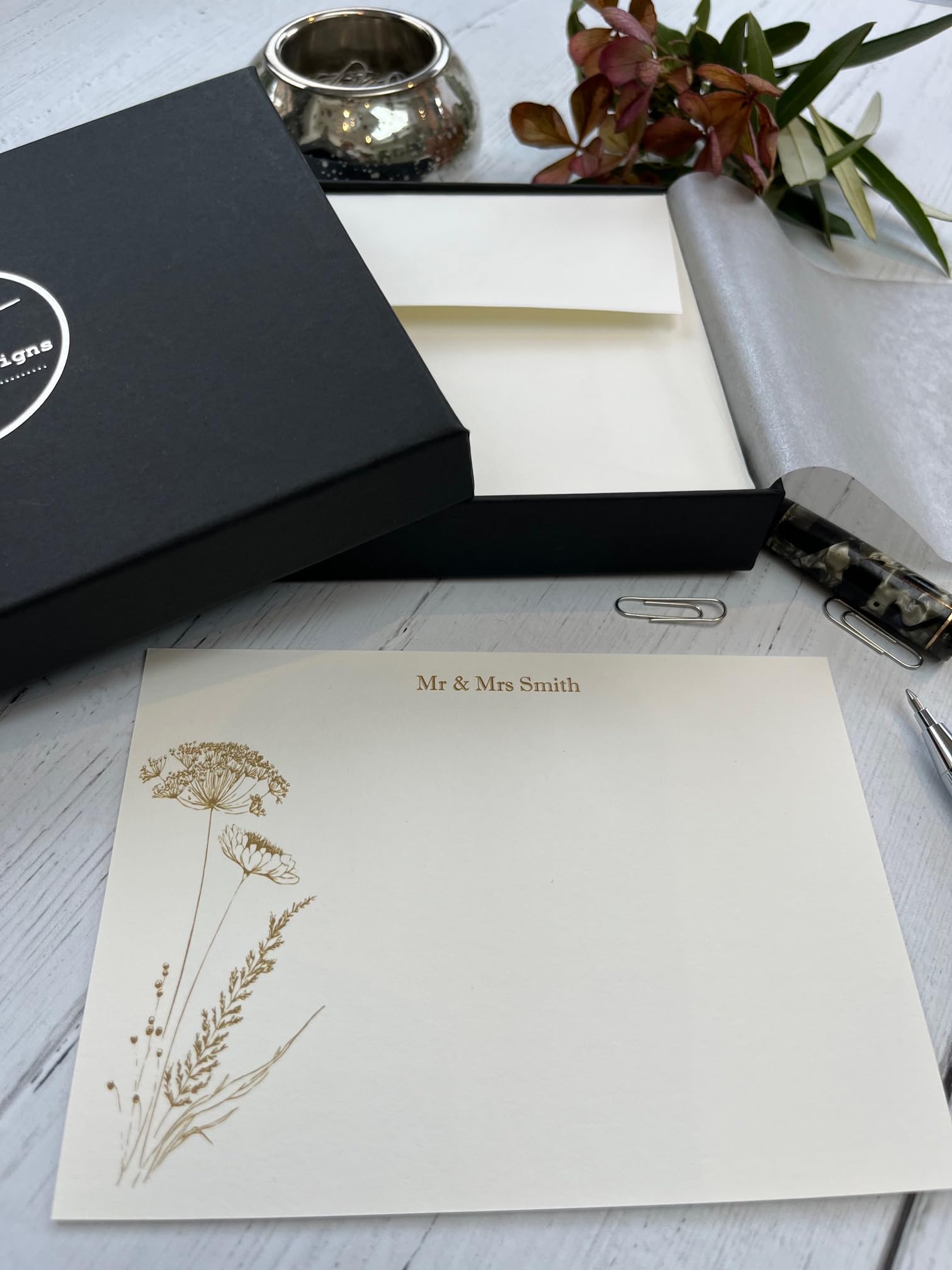 Wagtail Designs Personalised A5 Writing Paper or A6 Card Gift Set with a Choice of Wild Flower Illustration in a Stylish Black Box (A6 Card - Qty 20)