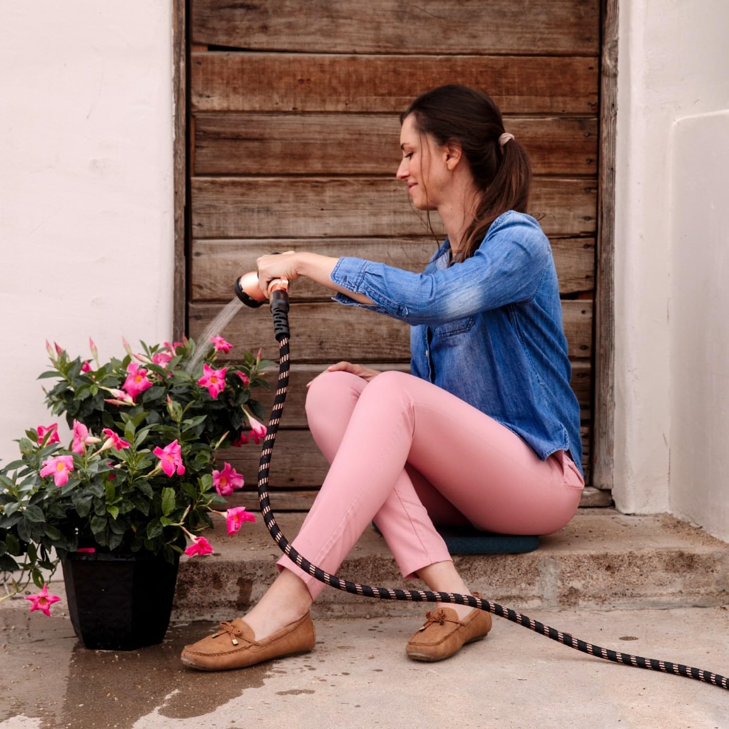 2024 Pocket Hose Copper Bullet AS SEEN ON TV Expands to 100 ft REMOVABLE Turbo Shot Multi-Pattern Nozzle 650psi 3/4 in Solid Copper Anodized Aluminum Fittings Lead-Free Lightweight No-Kink Garden Hose