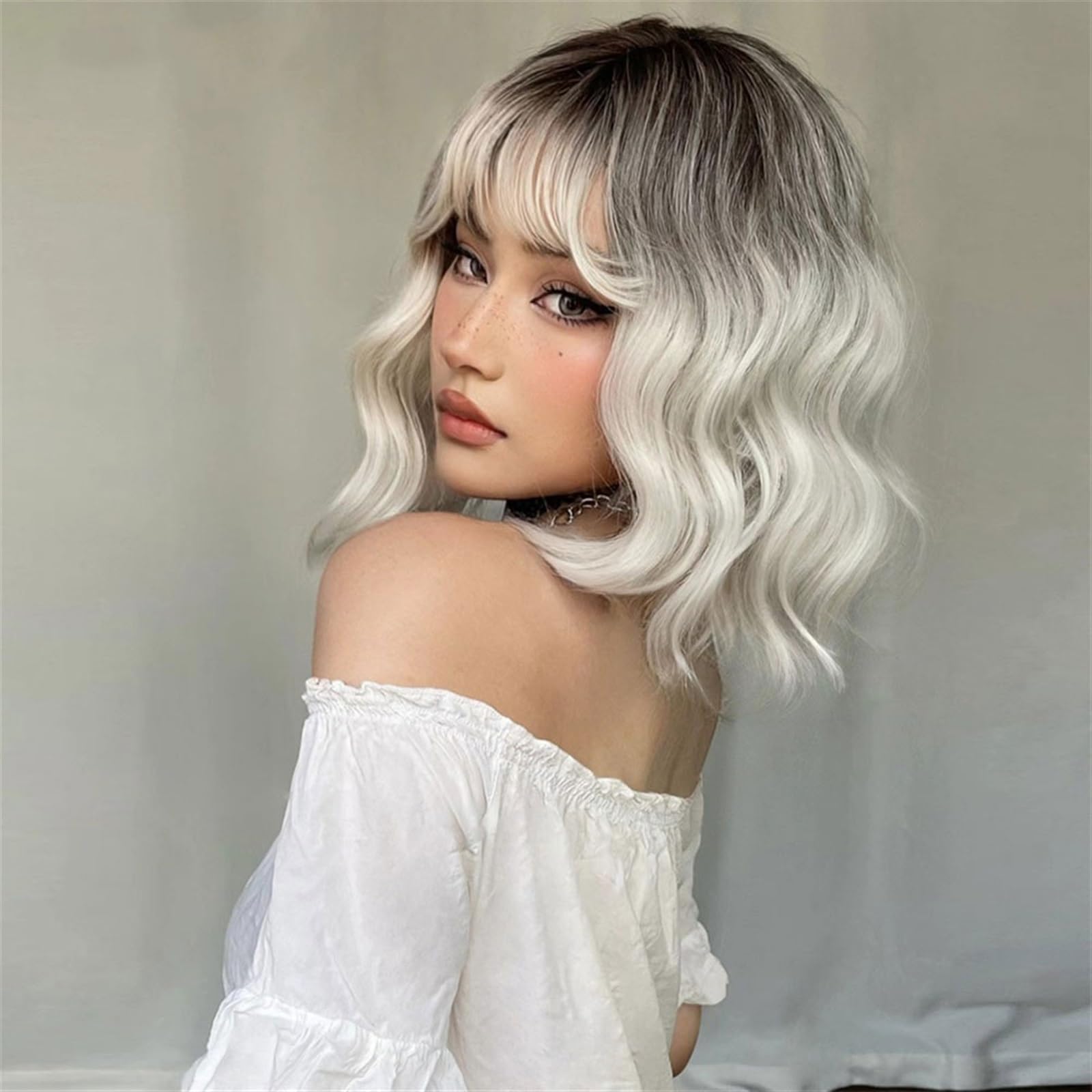 Wigs Blonde Short Wavy Cosplay Lolita Wigs with Bangs Light  display picture 3