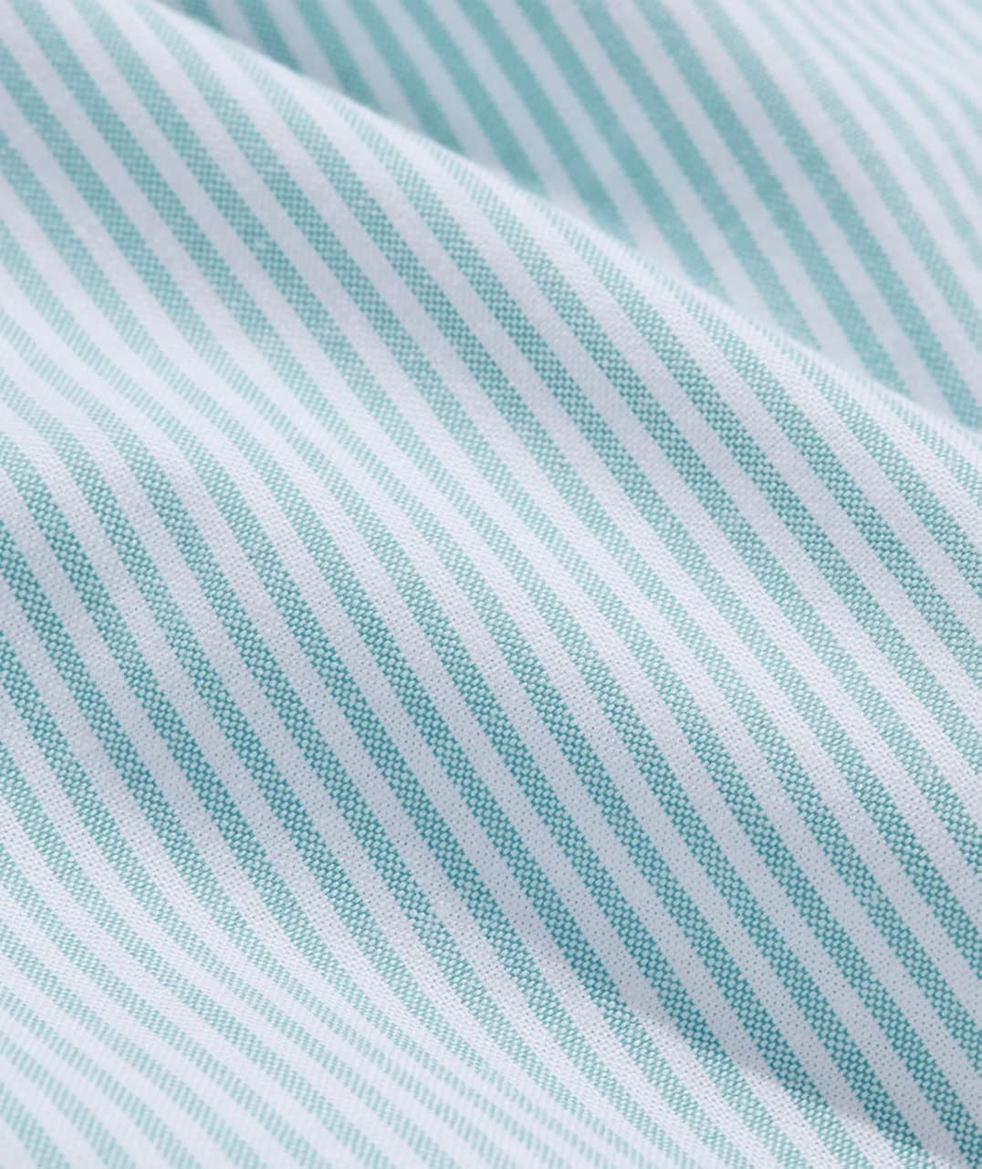 Vista 4 de vineyard vines Camisa Oxford de rayas de ajuste clásico para hombre