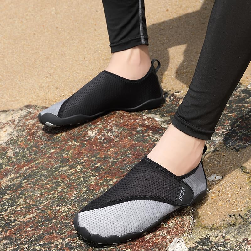Quick-Dry Water Shoes Aqua Socks Barefoot Beach Shoes3