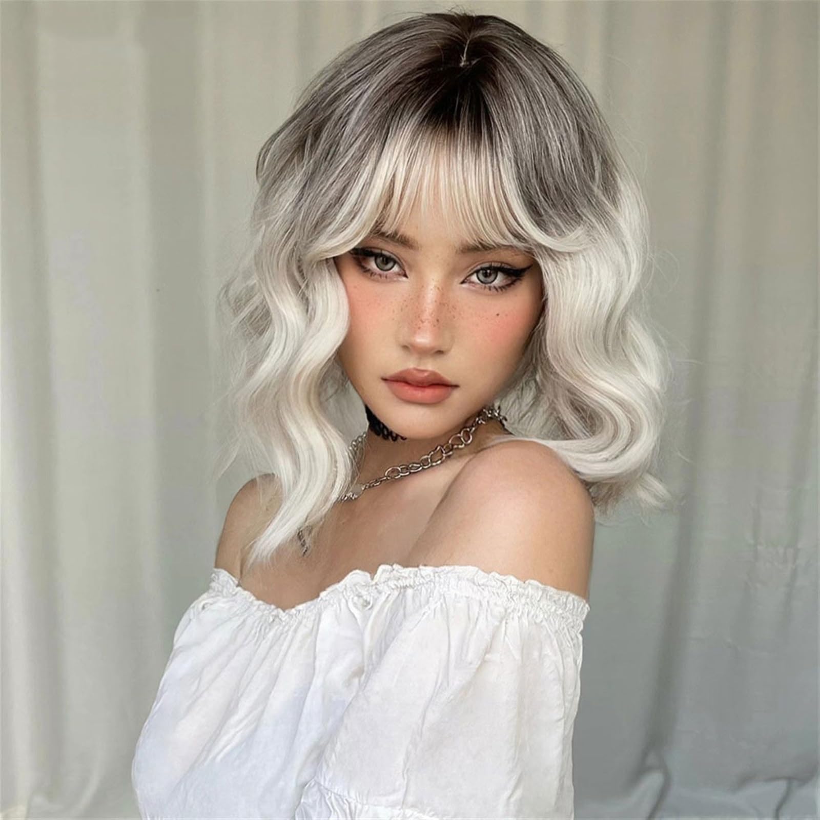 Parrucche per Capelli Umani Parrucche Corte Ondulate Bionde per Cosplay con Frangia Parrucche Sintetiche per Capelli da Donna Parrucche Naturali Resistenti al c