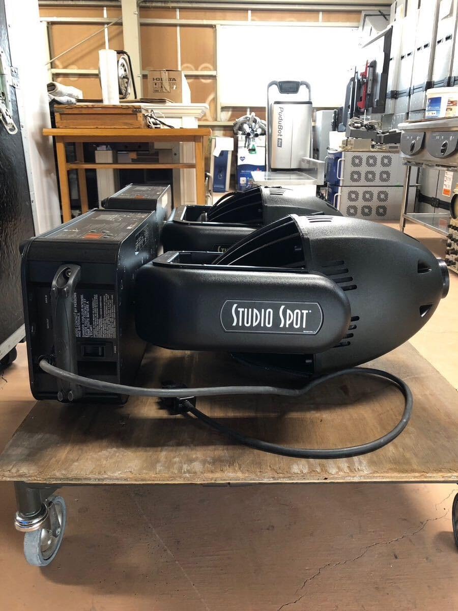 Amazon.co.jp: ！レア ウシオムービングライトSTUDIO SPOT STUDIO 575