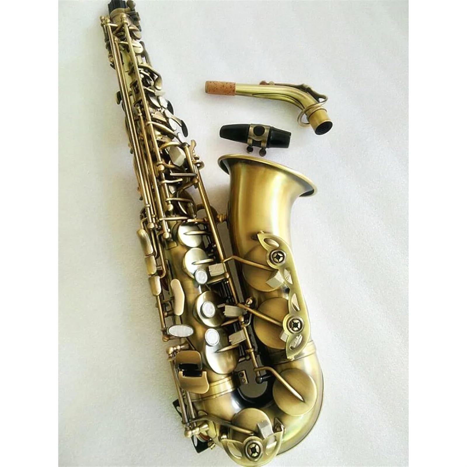 Saxofón Boquilla y estuche de accesorios completos para saxofón EF de saxofón Alto de simulación antigua (Color : Leather bag)