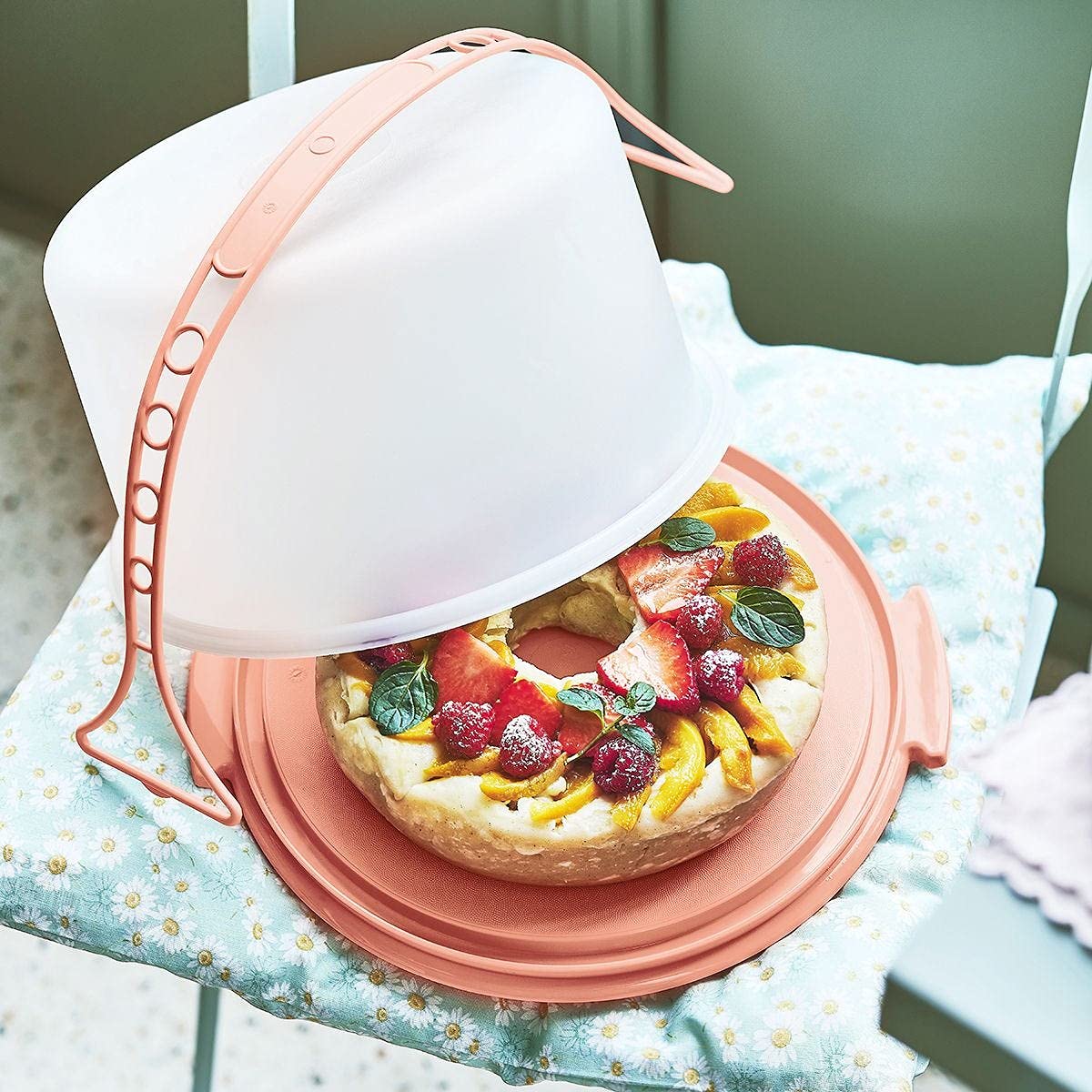 Amazon | NewTupperware ケーキテイカー クラシック ラウンド Mサイズ
