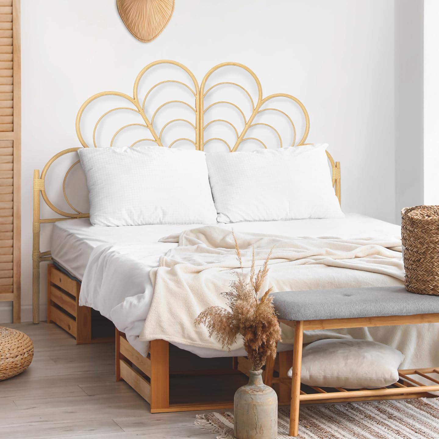 IDMarket - Tête de lit sur Pied Ivy 160 cm Effet rotin en Forme de Fleur
