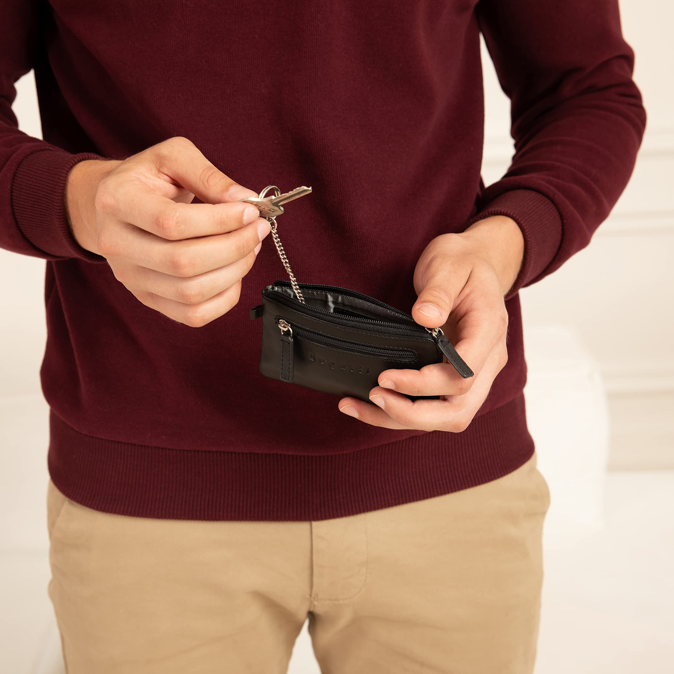 bugatti Primo – Porte-clés en Cuir avec Porte-Monnaie, Coffret Cadeau raffiné – Noir