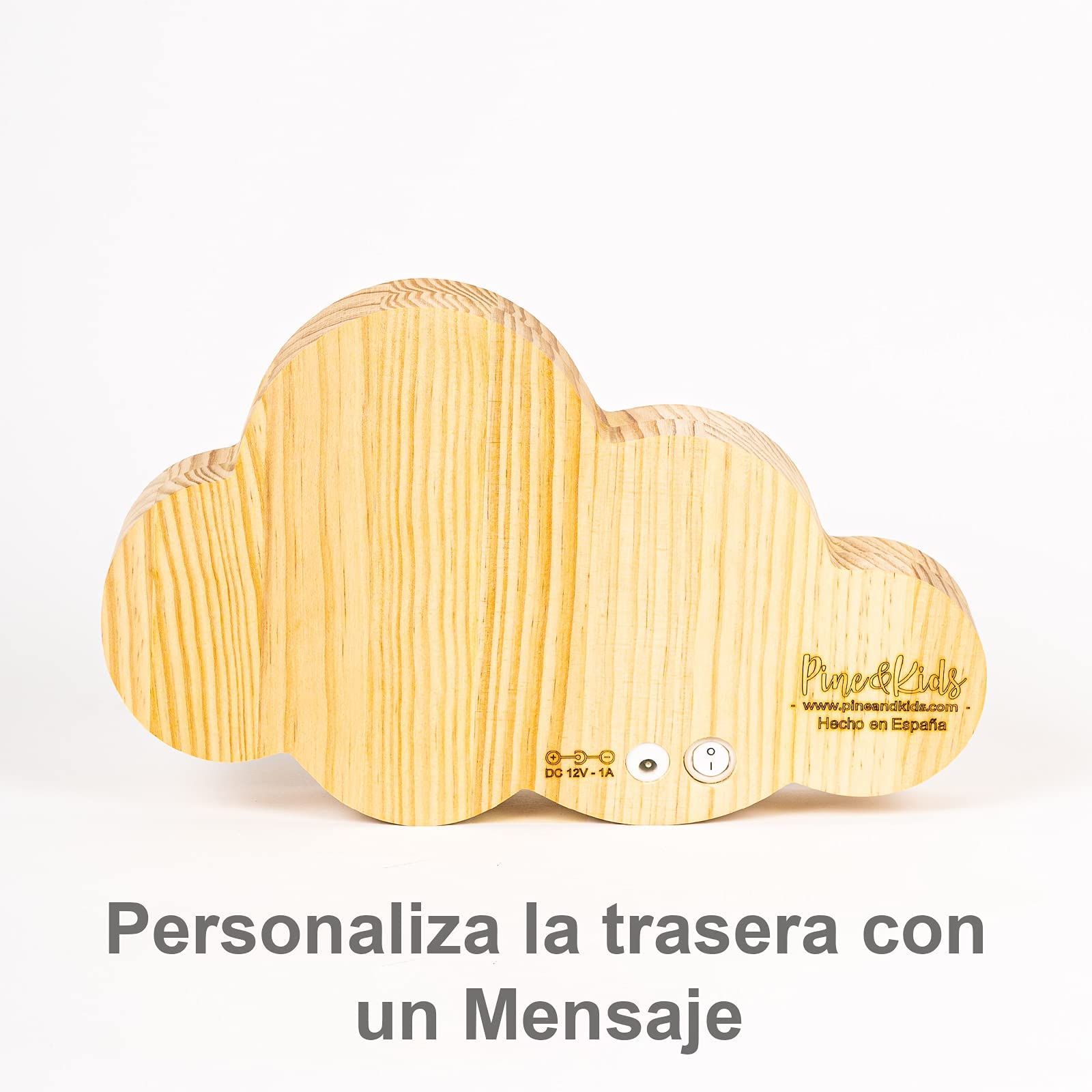 [ PINE & KIDS ] Lámpara nube infantil personalizada con fondo de estrellas. Lámpara quitamiedos con nombre en madera para niños y bebés. Incluye adaptador de corriente.