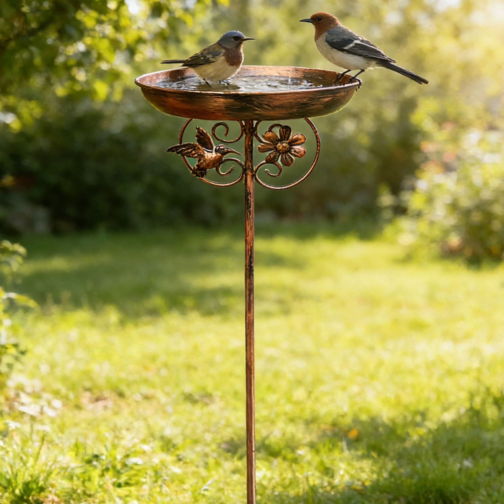 Vogeltränke Stehend Metall Vintage, Vogelbad Garten, 80x25cm, Wassertränke für Vögel, Vogeltränke Winterfest Frostsicher mit Erdspieß, Vogelbad Stehend aus Gusseisen, Antike Bronze (A)