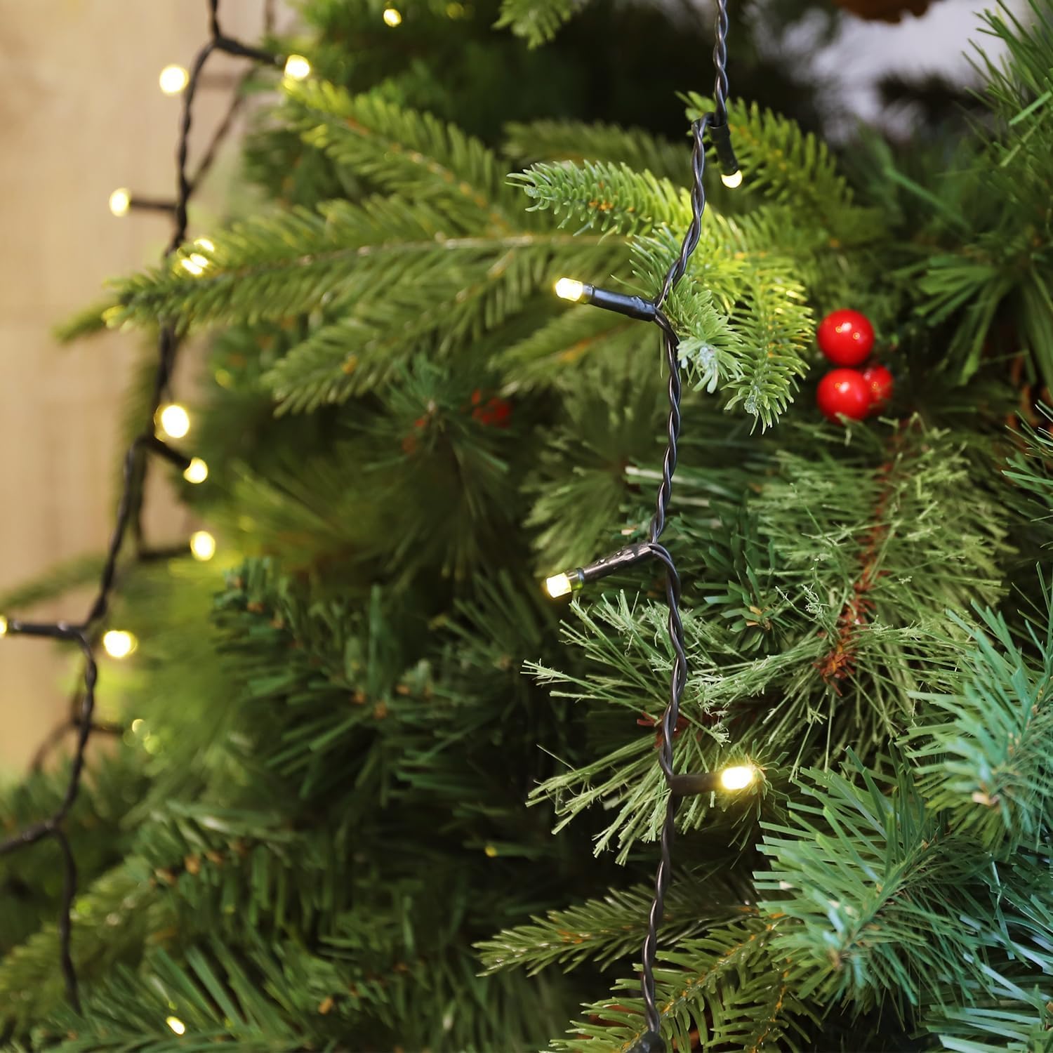 SALCAR Christmas Tree Lights, 2m x 8 Strands 280 LED Fairy Lights for 6-8ft Christmas Tree, Easy to Install - Image 4