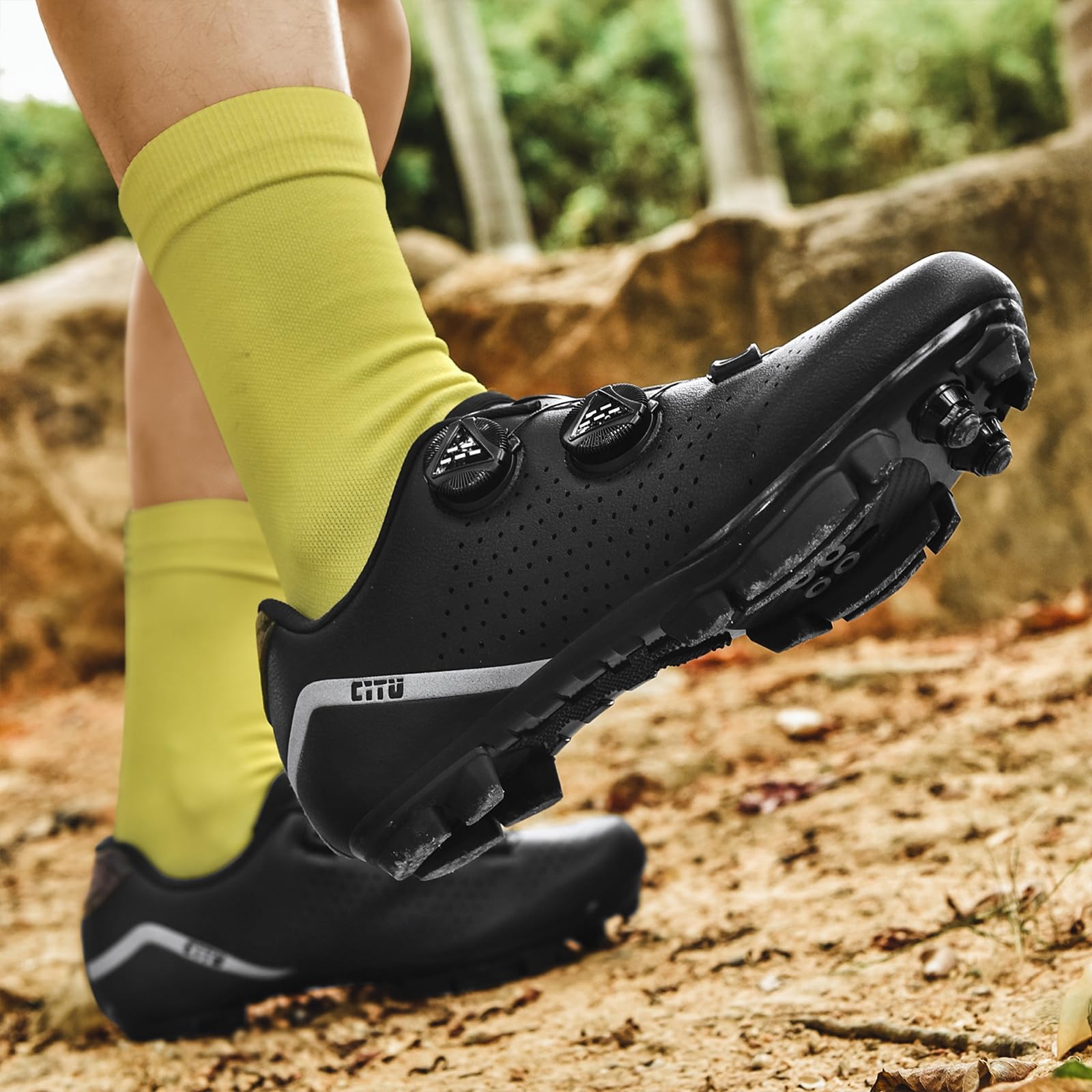 Zapatilla de Ciclismo MTB Hombre Mujer, Zapatos Bicicleta de Montaña Compatible con SPD Pedales 2 Tornillos con Calas Unisex Adulto Respirables
