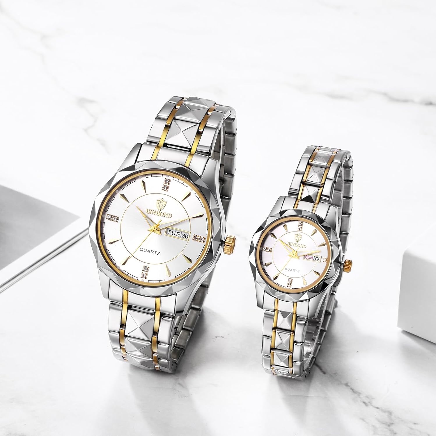 Aroncent Valentines Couple Pair Watches: His and Hers Matching Pair Watch Waterproof Quartz Analog Wristwatches with Multiple Style Options - Perfect Gifts Set for Lovers