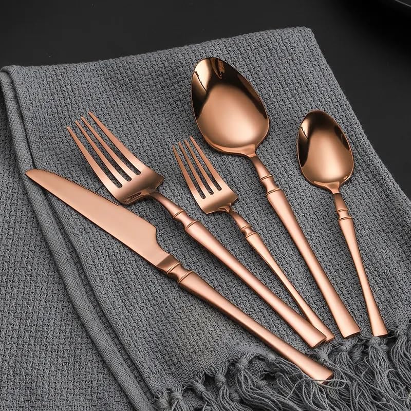 Image of Set of 4 Dessert Spoons | Korean Vintage Style Flatware Ice Cream Spoon Set | Dishwasher-Safe Stainless Steel Cutlery for Home, Restaurant & Gift Giving (Rosegold)