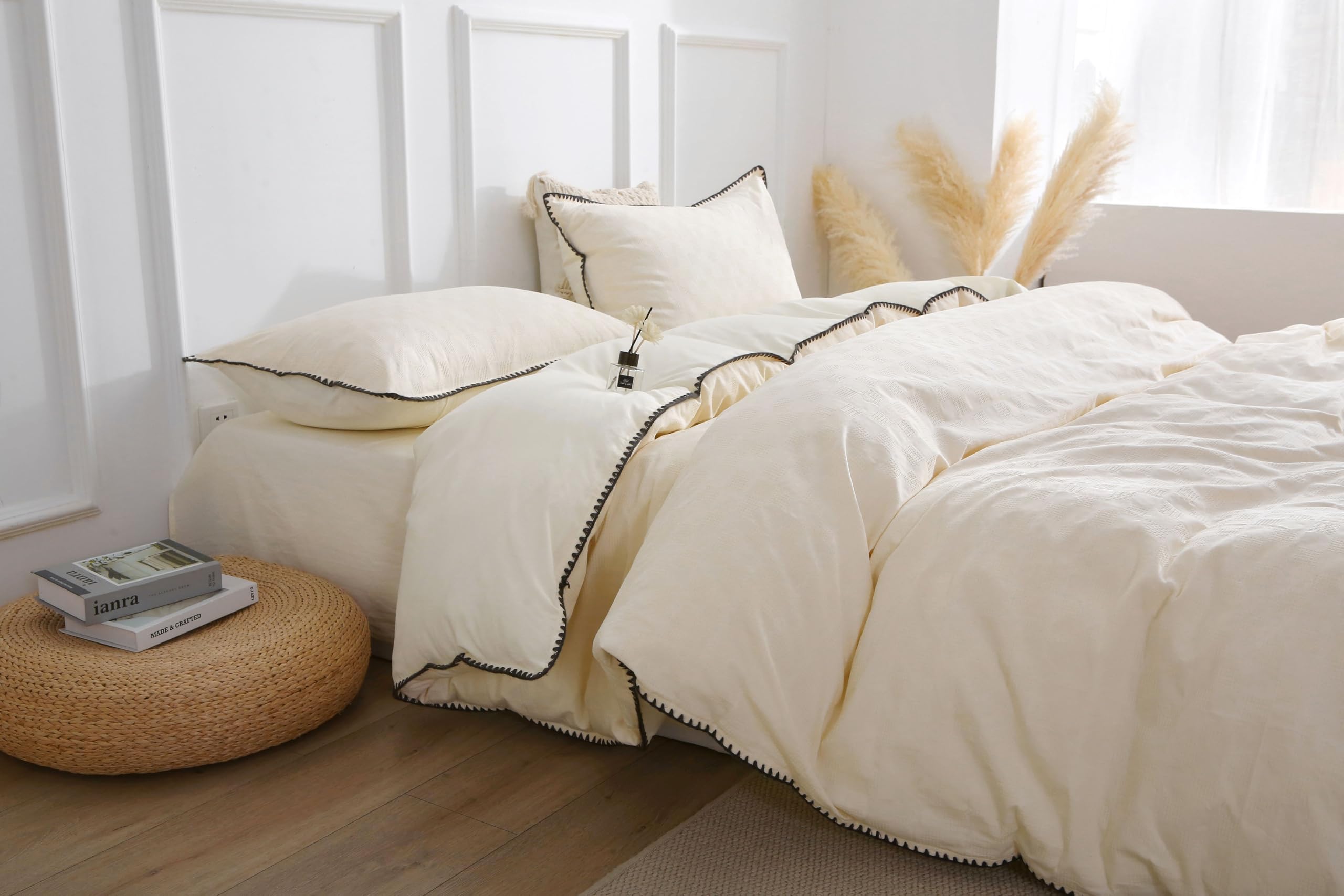 Luxury 100% Cotton Duvet: Cream White French Retro Vintage-Inspired Bedding | Boho Chic Queen/Full/King | Handcrafted Timeless Elegance (King)