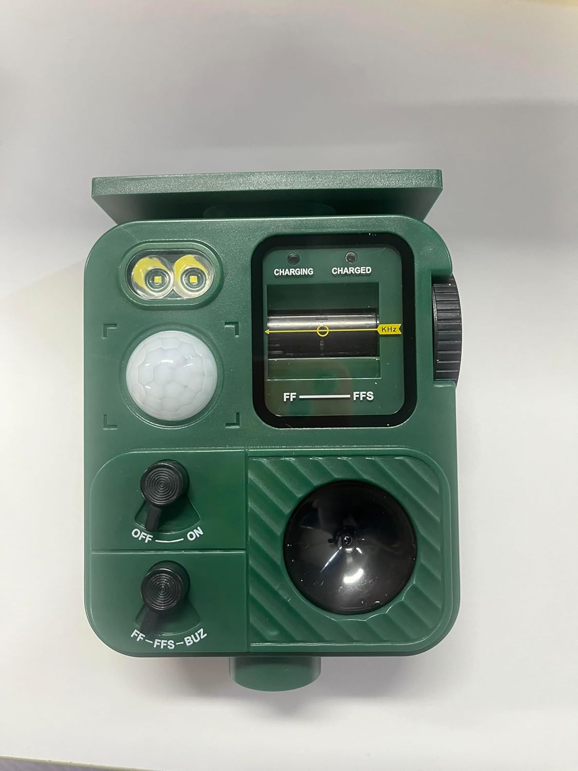 2026 New Solar Ultrasonic Bird Repellent Devices Outdoor Bird Deterrents for Outside Cat Repellent Pigeon Deterrent to Keep Pigeon Deer Crow Raccoon Dog Squirrel Rabbit Skunk Out of Balconies Yard