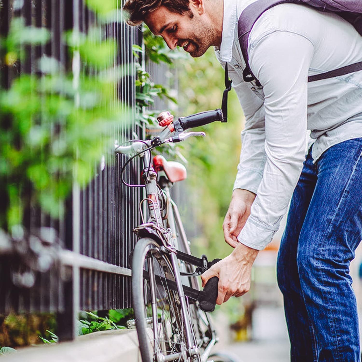 Lucchetto a U per Bicicletta con Cavo in Acciaio da 1,2 m, Supporto di Montaggio Incluso