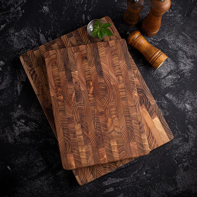 無垢材まな板 接ぎ合わせ エンドカット抗菌・防カビ無垢材 耐久性のある幾何学的な木製 チーク材のまな板 家庭用キッチン (42X30