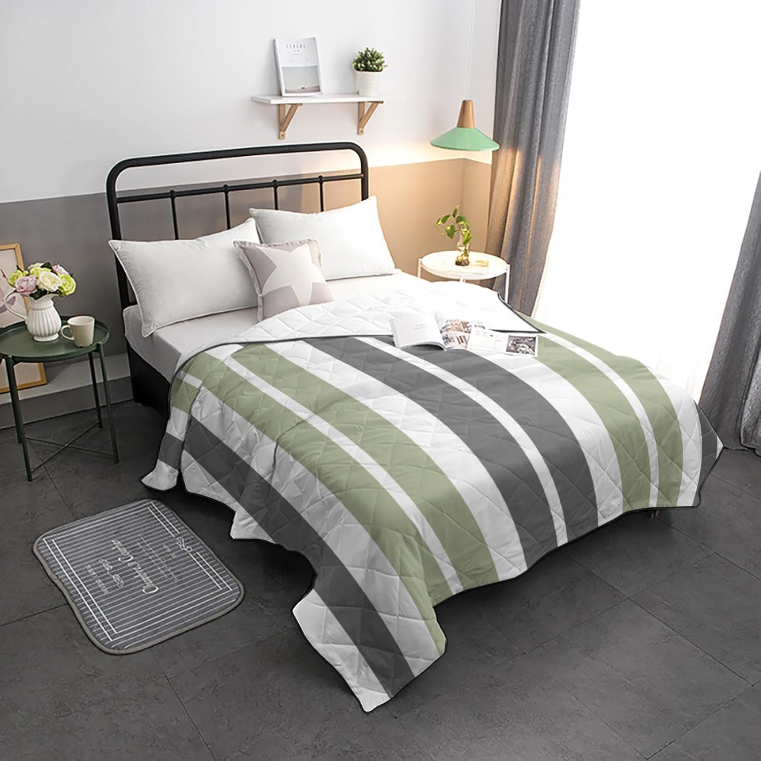 T&H XHome Quilt Oversized King Luxury Quilted Comforter Bedspread-Thin Soft Cozy, Sage Green and Grey Striped Rectangular Geometric Reversible Stitched Lightweight Quilt Coverlet for All Season