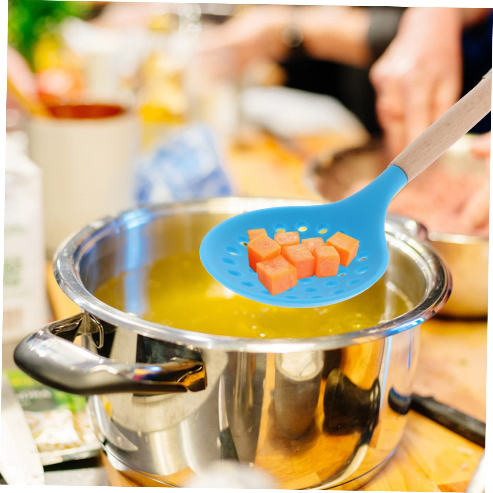 HOLIDYOYO Frying Spoon Strainer Silicone Head Heat Resistant Kitchen Cooking Utensil Multifunctional Straining Ladle