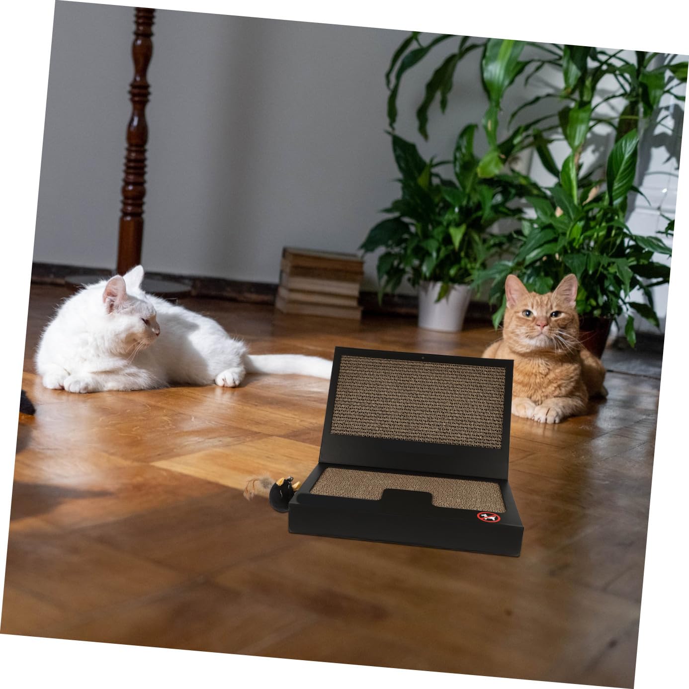 BESPORTBLE Tiragraffi per Gatti a Forma di Laptop Nero, Cartone Ondulato | Bacchetta, Design Creativo Portatile, Resistente All’abrasione per Uso Domestico