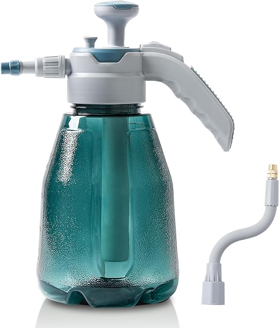 T4U Plastic Pump Pressure Sprayer 2L, Fine Mist Plant Mister Spray Bottle for House Plants, Modern Watering Can Outdoor with Universal Nozzle for Garden Flowers (Blue)