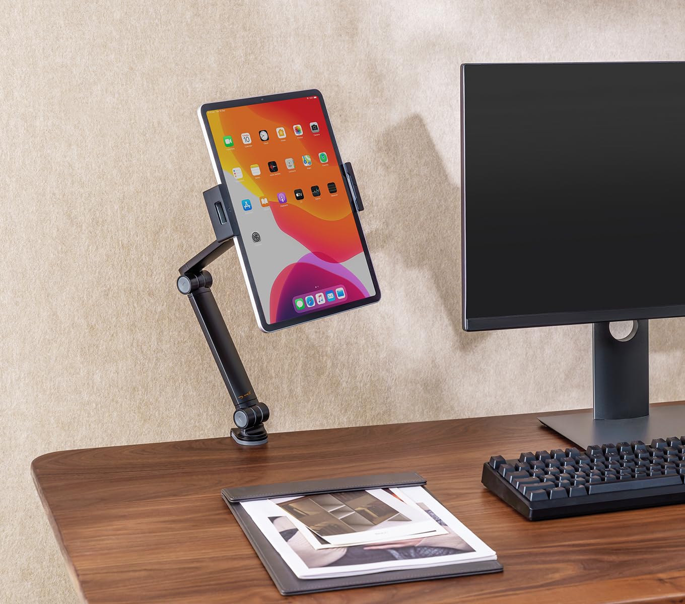 mywall HT33L uchwyt stołowy na tablet i smartfon, w pełni ruchomy, uchwyt na telefon komórkowy, tablet, uniwersalny kompatybilny, stojak na telefon komórkowy i tablet, ochronna podkładka silikonowa