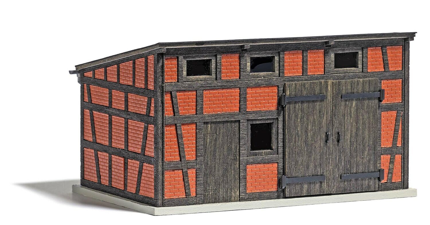 Busch 1455 – budynki dodatkowe, pojazd
