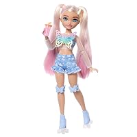 Barbie Dream Besties Malibu, bambola snodata alla moda con pattini a rotelle e capelli biondi