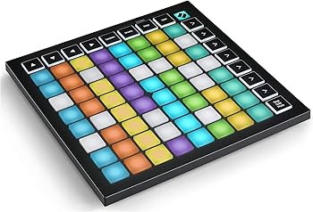 DTM・DAW Novation Launchpad Mini Amazon.com: Audiosavings Bundle: (1) Novation Launchpad Mini