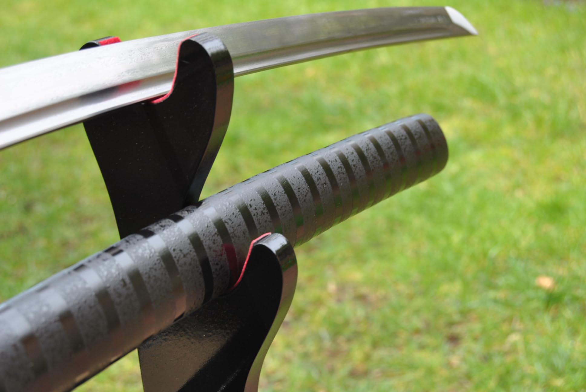 Samurai Schwerter Bamboo Katana Schwert - scharf, echt & handgeschmiedet - gefaltetes Katana Schwert ohne Ständer - echtes Japanisches Samurai Sword aus Kohlenstoffstahl - Japan Deko Katanas