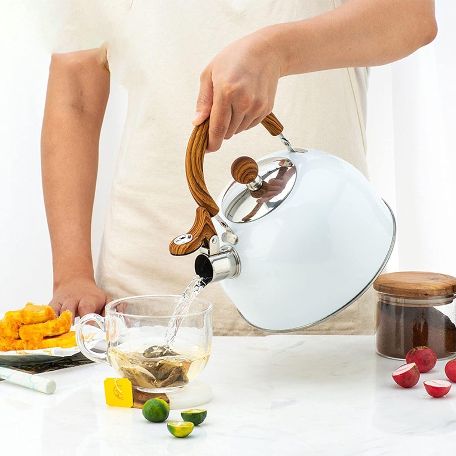 Hervidor de agua de 2,5 litros for estufa, con silbato, de acero inoxidable apto for uso alimentario, con asa plegable.