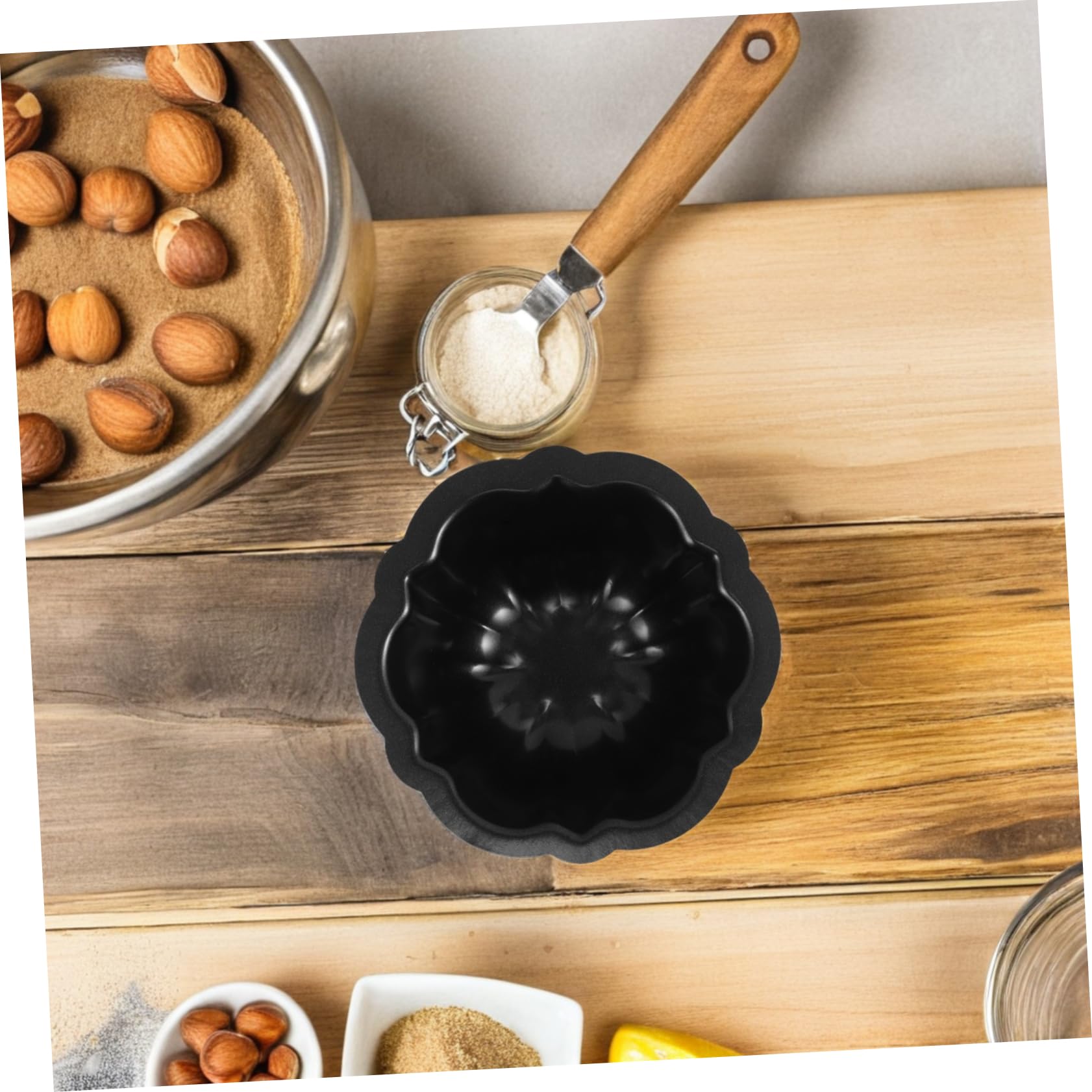 ULTECHNOVO 10piezas Molde Antiadherente para Cupcakes Unidades para Hornear Casa para Fiestas y Cocina Moldes para Hornear Formas de Corazón y Mini