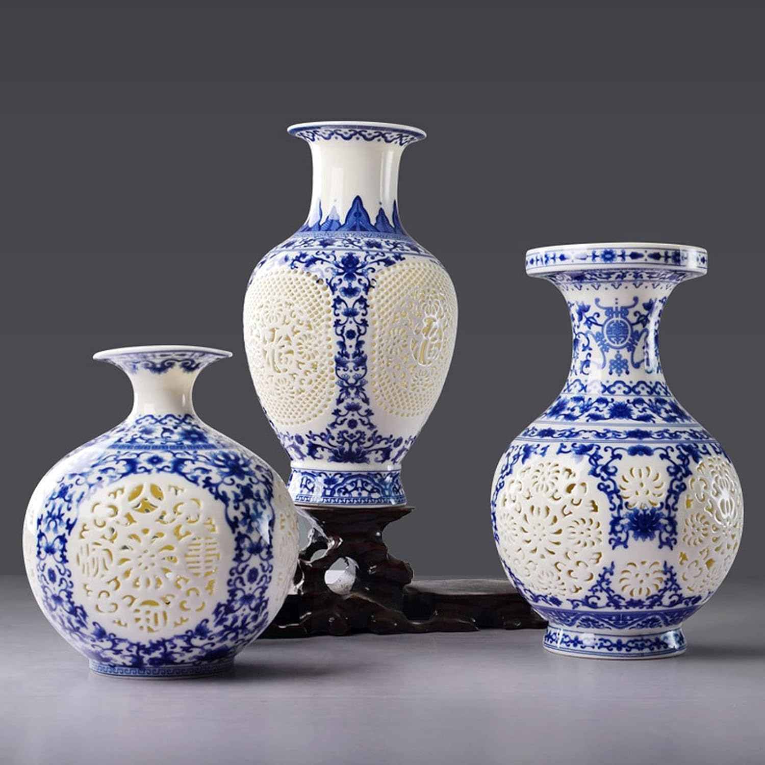 Vase Jingdezhen Vase Keramik handgefertigt hohl Geschnitzte blau und weiße Porzellanklassische Vase -Vase (Farbe: Standard)