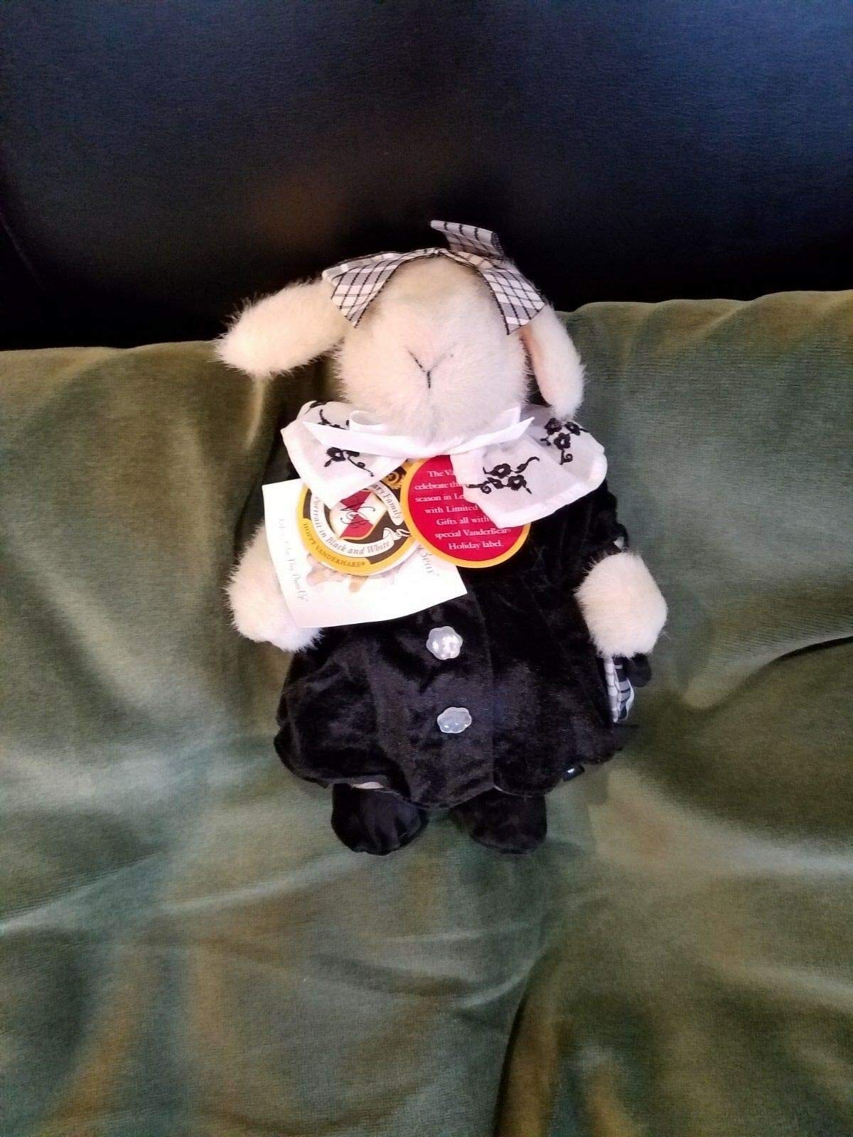 Amazon.com: Kingdom Collectibles Muffy VanderBear Wear ~ Portrait 
