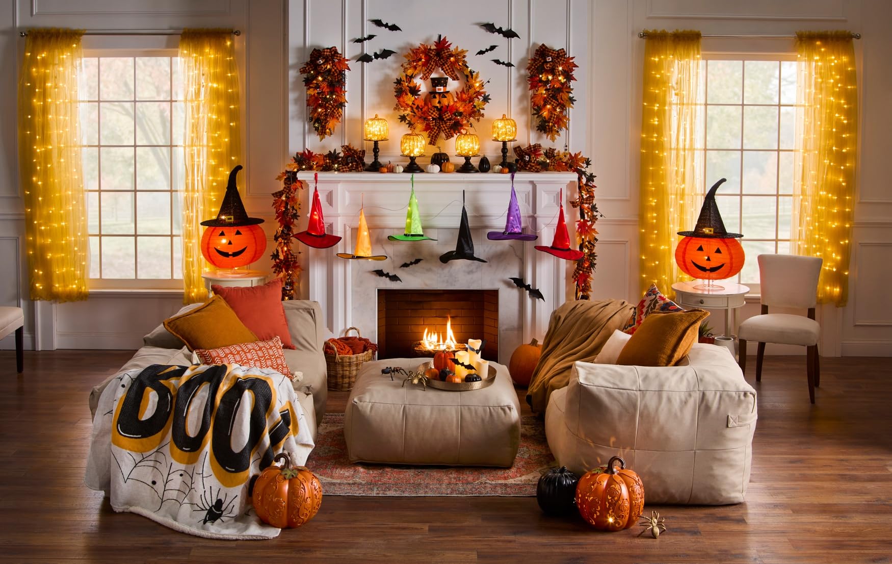 Precious Moments 241013 A Christmas Treat for Someone Sweet Annual Elf Bisque Porcelain Figurine