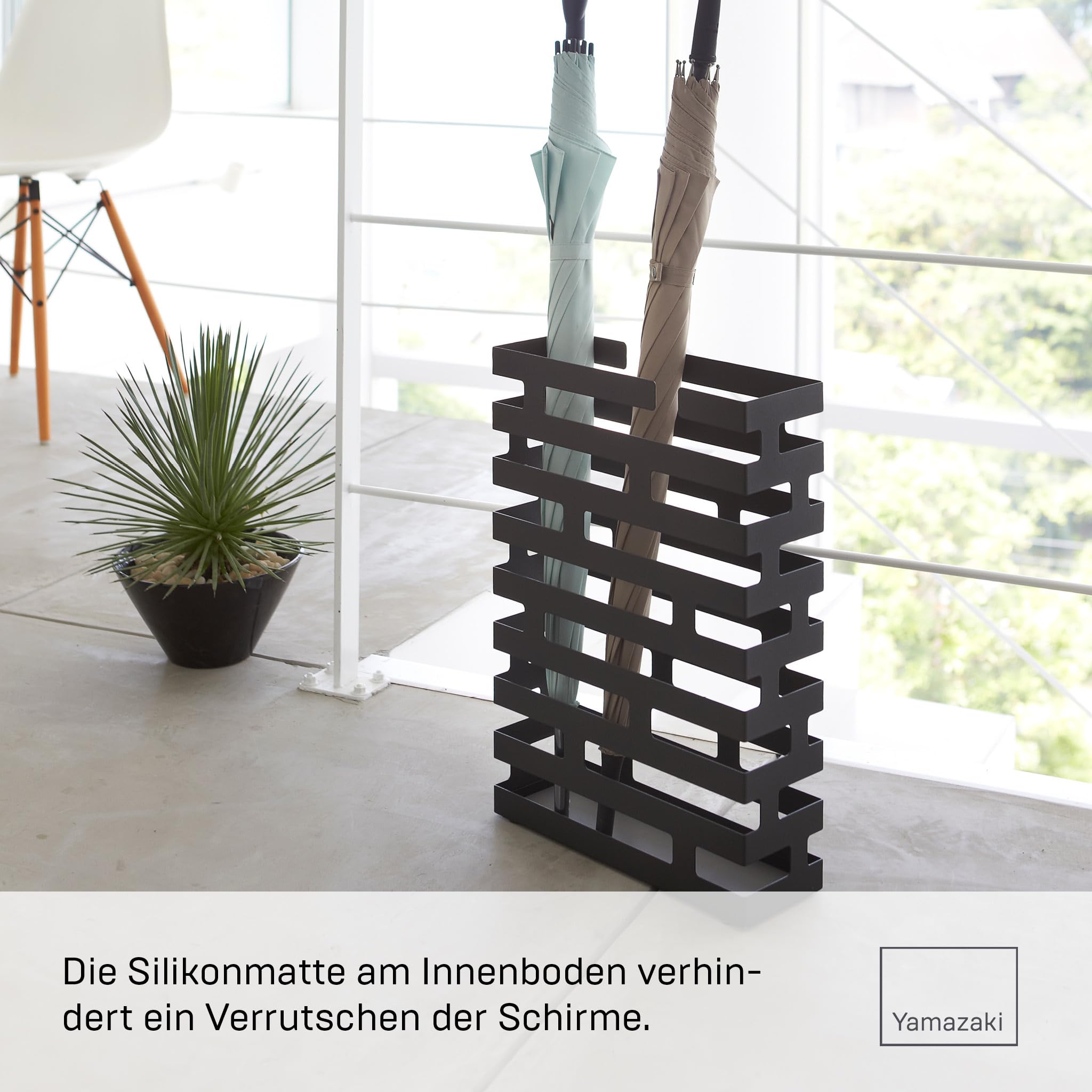 YAMAZAKI Brick Breiter Schirmständer aus Stahl - schmal, bis zu 12 Schirme, Taschenschirme - 10 x 30 x 43 cm, Japanisches Design, schwarz