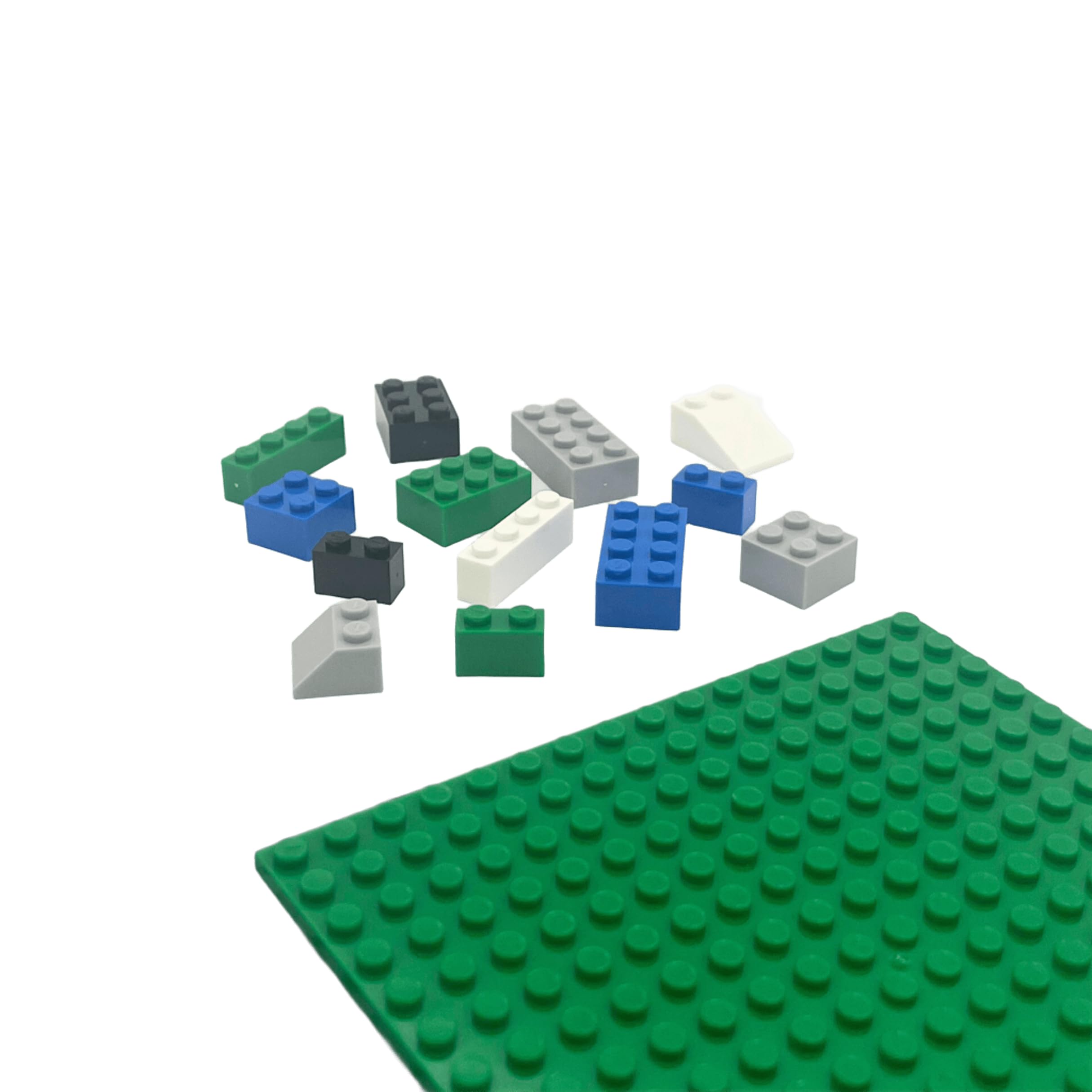 Kit Adventure 650 pcs – Pezzi da Costruzione per Bambini e Adulti (Bianco, Nero, Blu, Verde e Grigio)