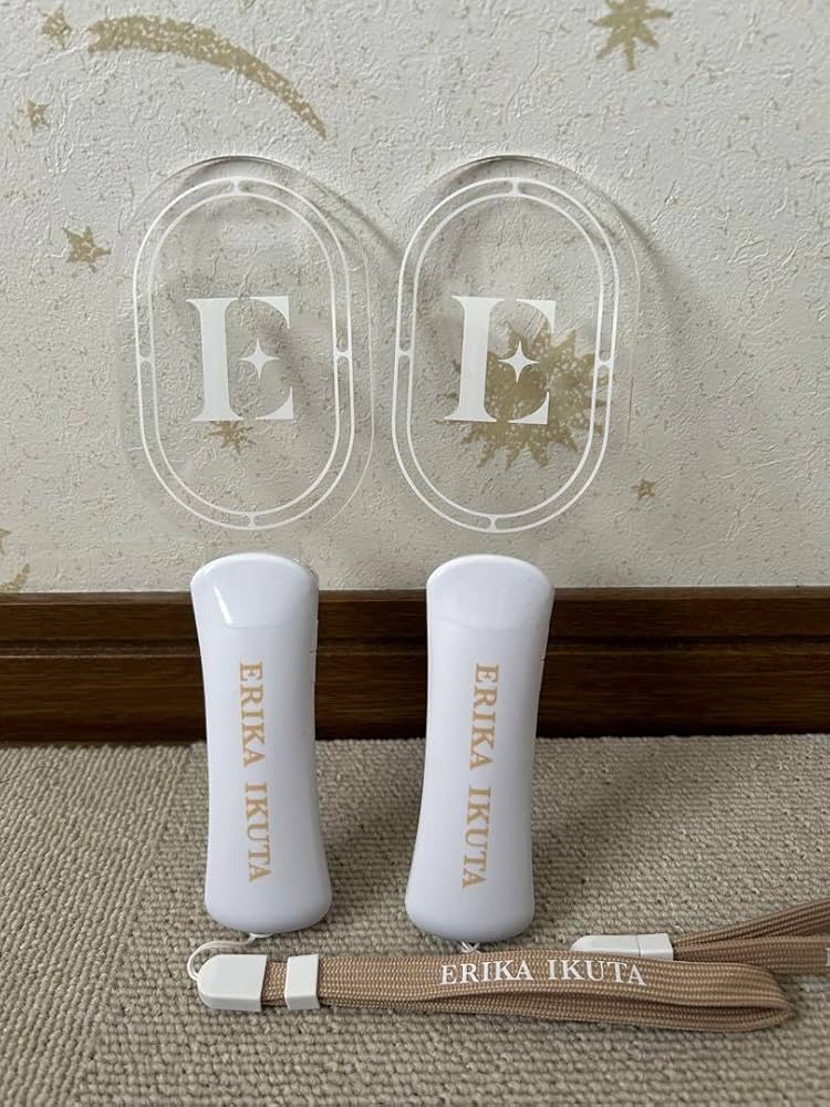 Amazon.co.jp: 生田絵梨花 ペンライト サイリウム 2本 : 産業