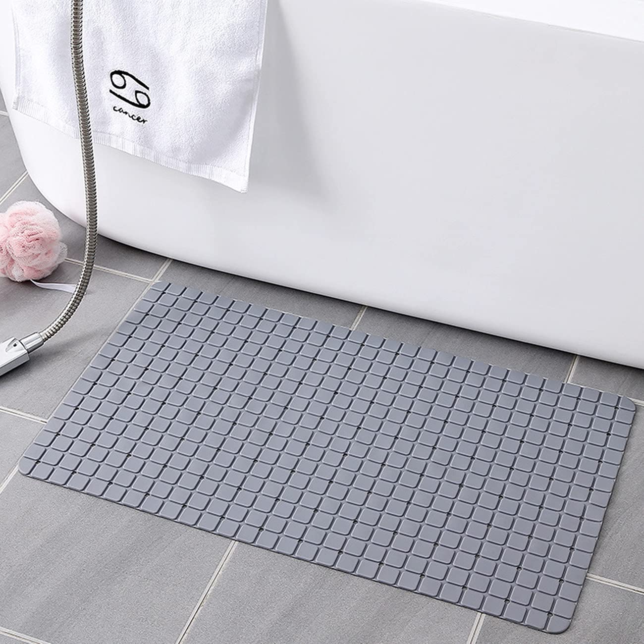 U-HOOME Non Slip Bath Mat, Long Bathtub Mats for Kids, Bath Tub Shower Mat for Tub Nonslip Anti Slip Bathmats 16 * 28 Inch