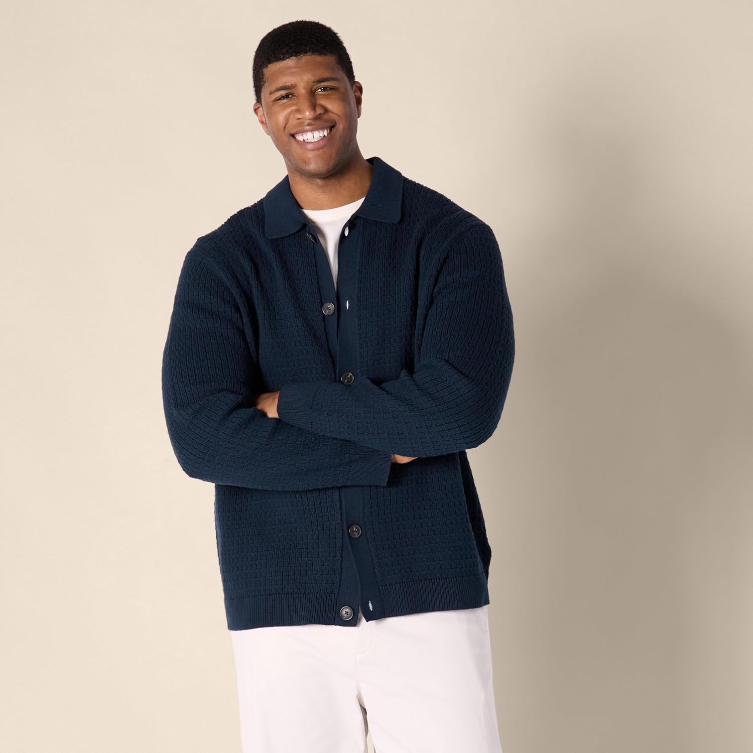 Amazon Essentials Men's Relaxed-Fit Collared Cardigan Sweater - Image 5
