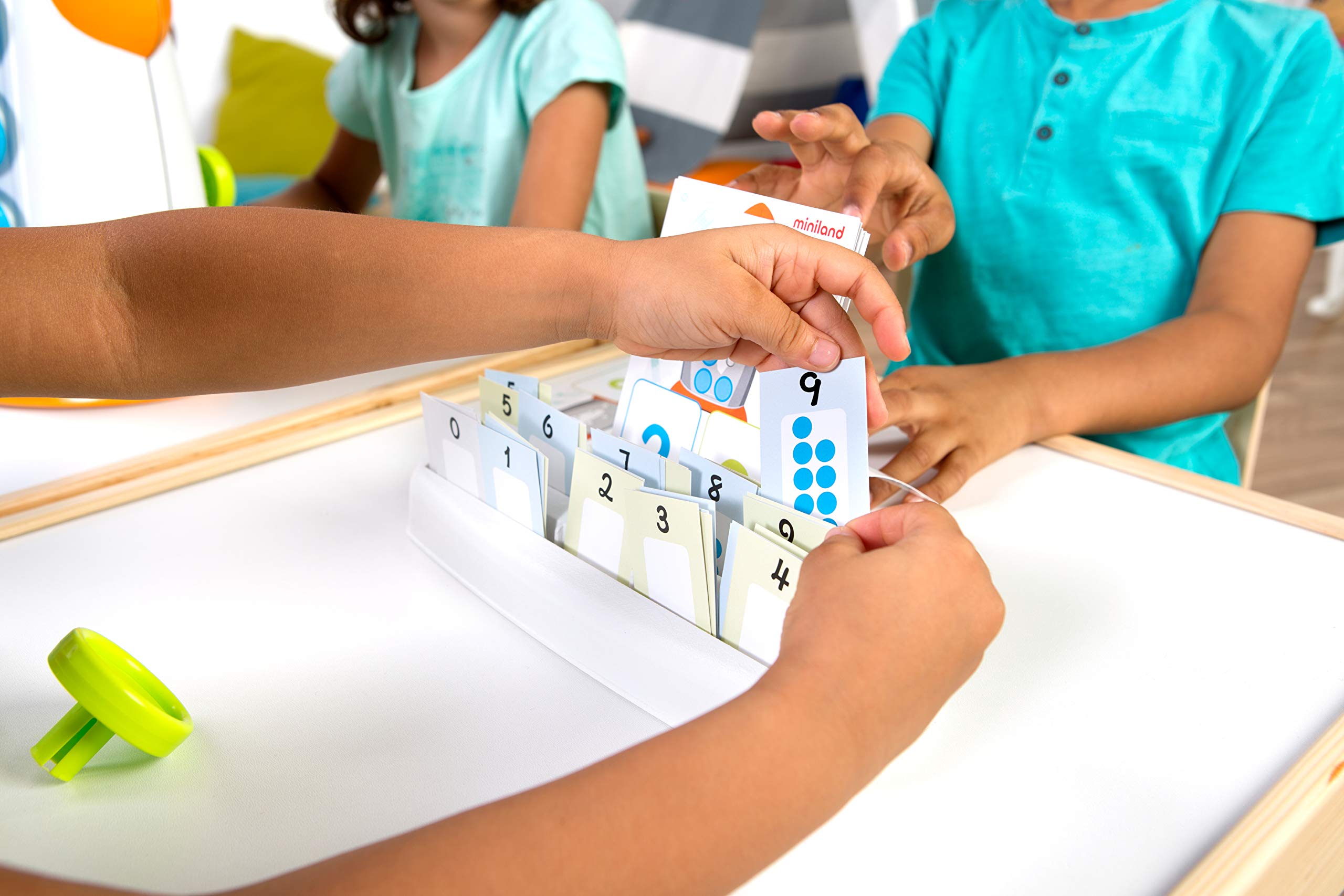 Miniland The Rocket Ten - El Cohete más Divertido para Aprender Matemáticas.