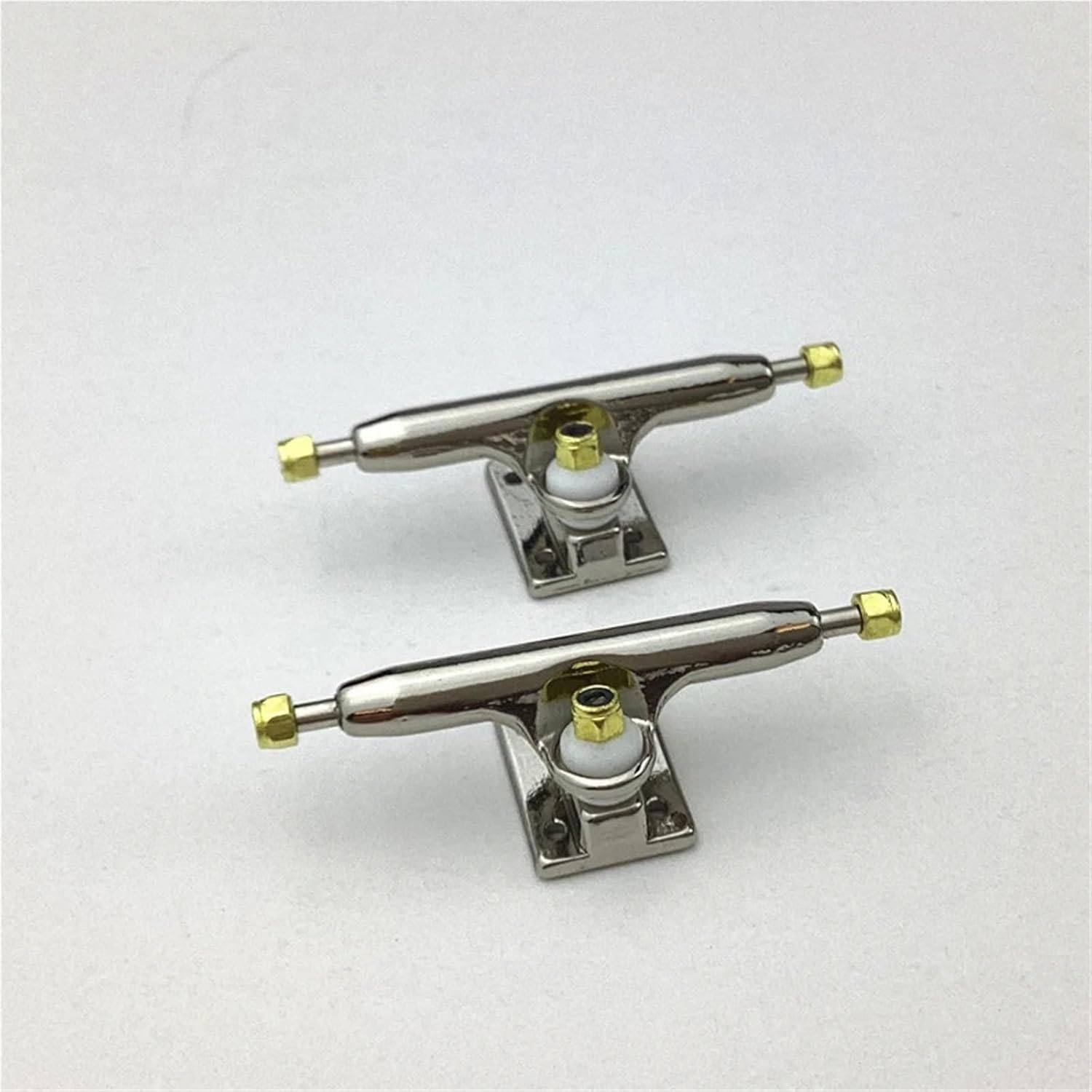 34mm Solid Finger Skateboard Trucks Axle with Lock Nuts(Gold)