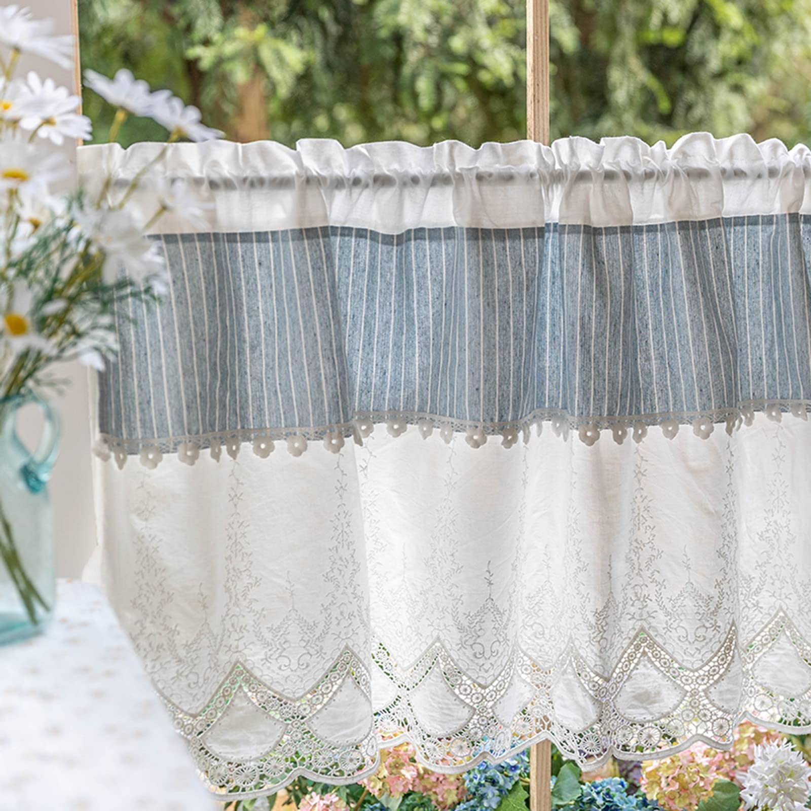 A.Monamour Gardine Scheibengardinen Kurzstores Baumwolle Bauernhaus Mediterraner Stil Blau Gestreifter Stoff Weiße Spitze Stickerei Kurzgardinen Küchengardine Küche Fenster Kurz Vorhang Bistrogardine